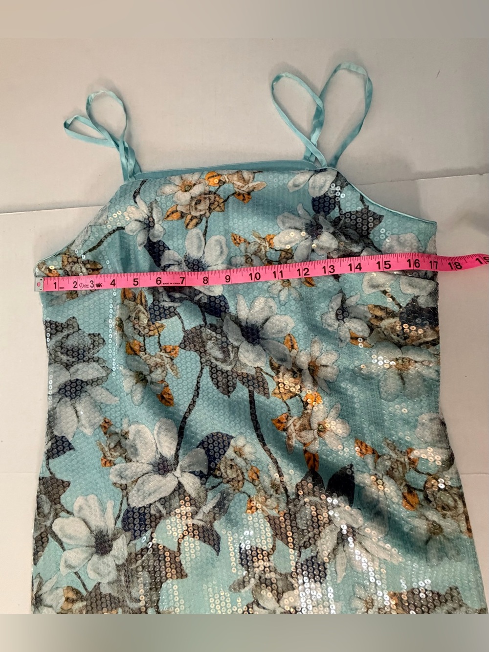 Sold Out Coquette Venus Spaghetti Strap Shift Floral Sequin Mini Dress Size M - Picture 4 of 8